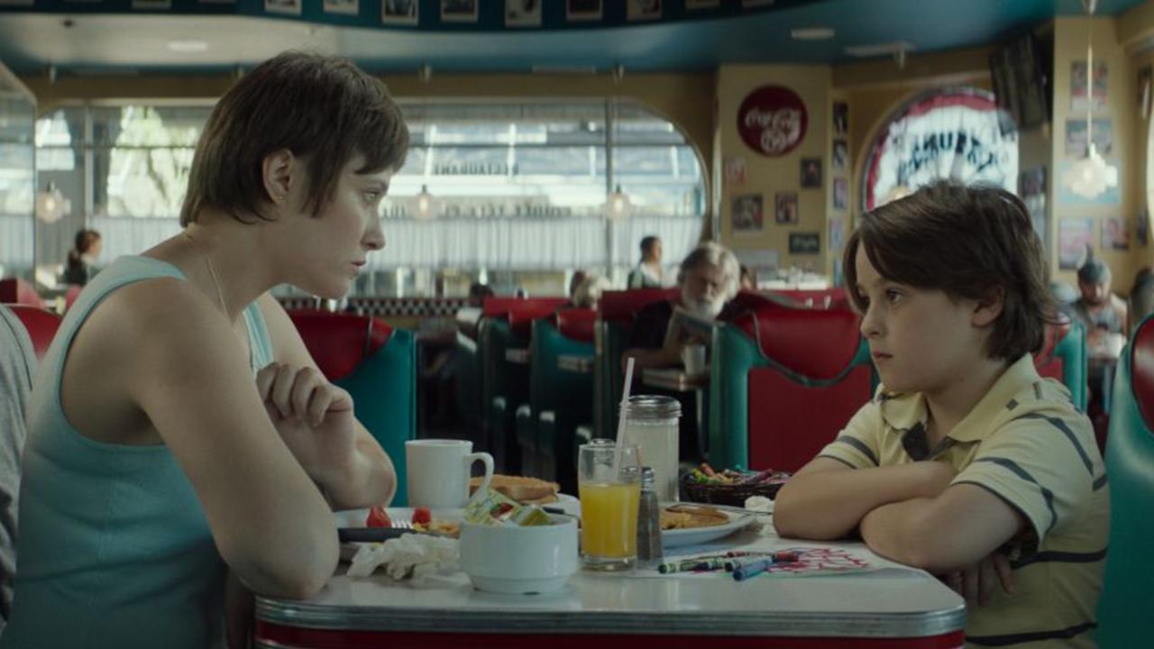 ��������